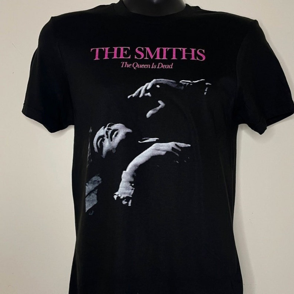 The Smiths Tee - 80s  Retro - The Queen Is Dead